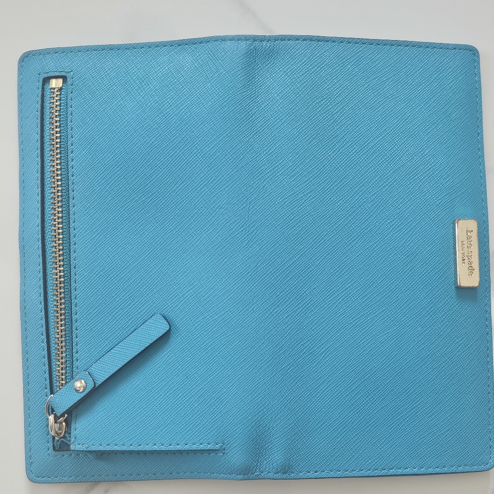 Wallet - Picture 2 of 4